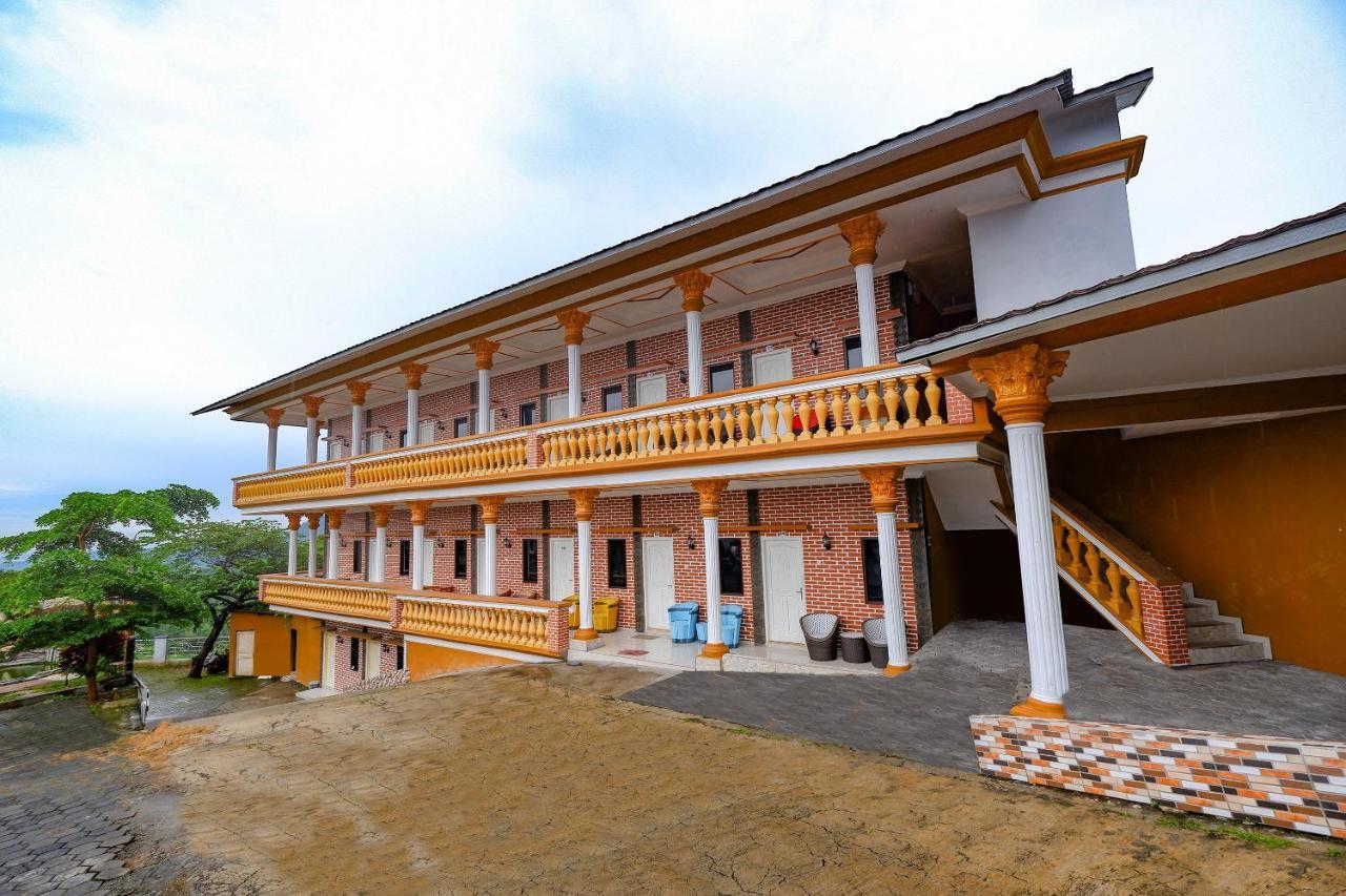 OYO 3125 Hotel Taman Sari Semarang Bagian luar foto