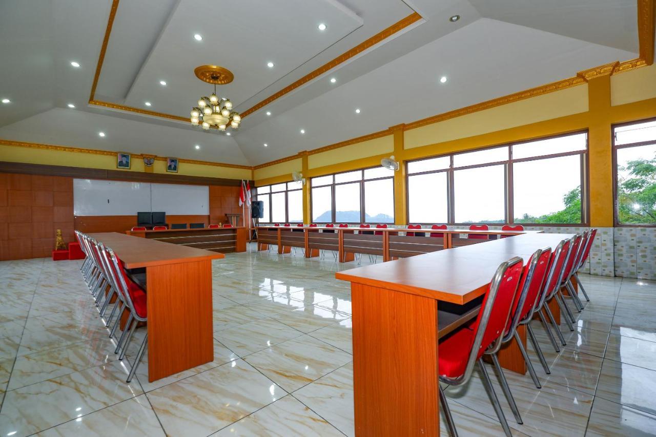 OYO 3125 Hotel Taman Sari Semarang Bagian luar foto